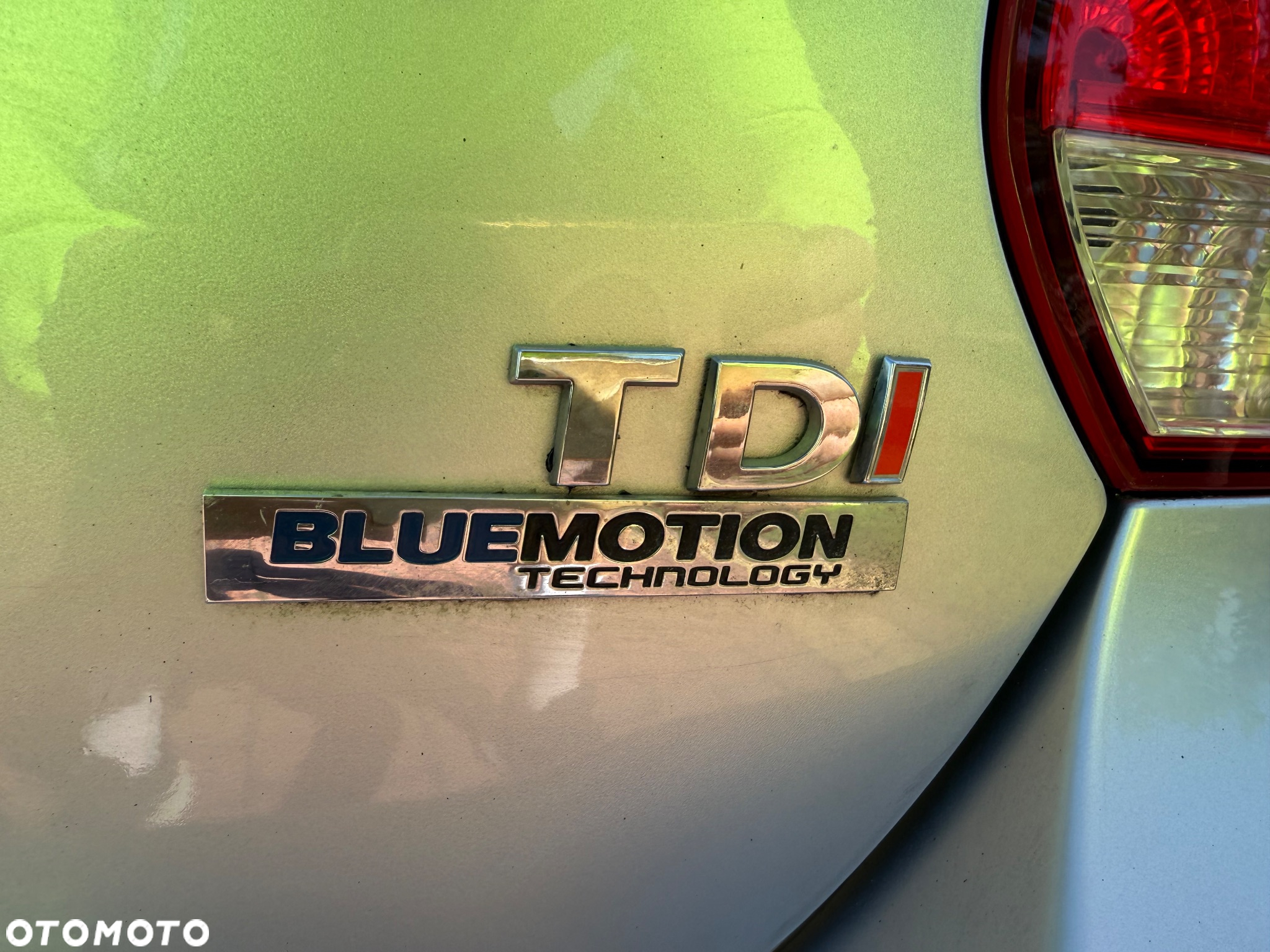 Volkswagen Golf - 5