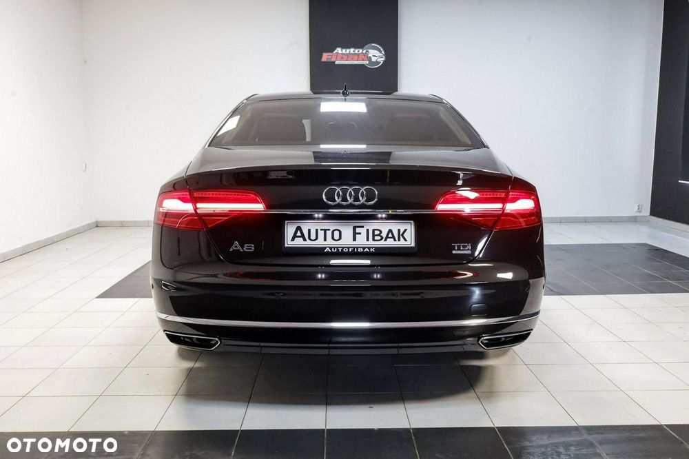 Audi A8 - 10