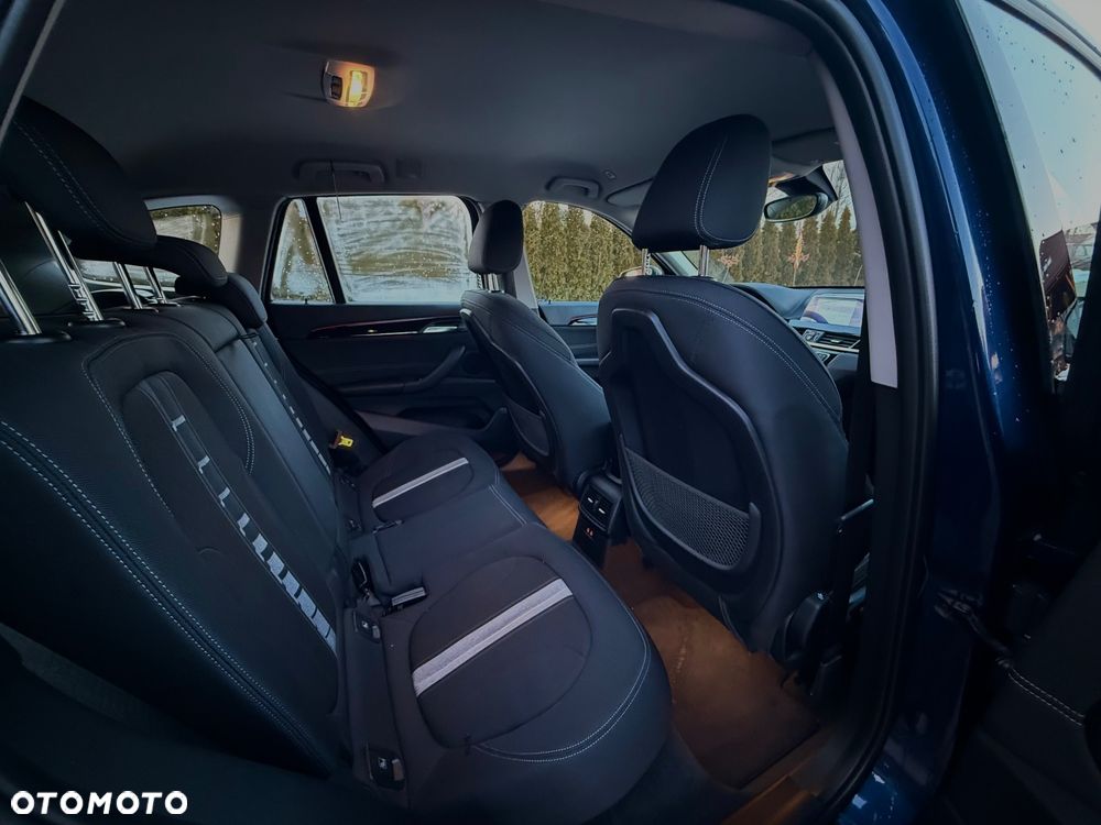 BMW X1 xDrive18d - 18