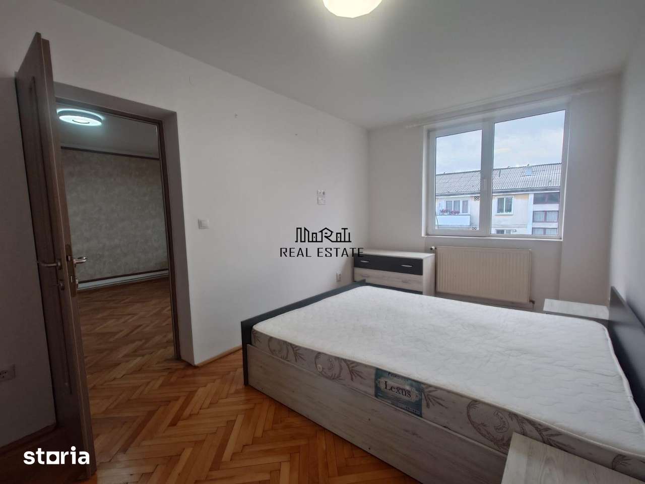 Apartament 3 camere renovat — fotografia 3