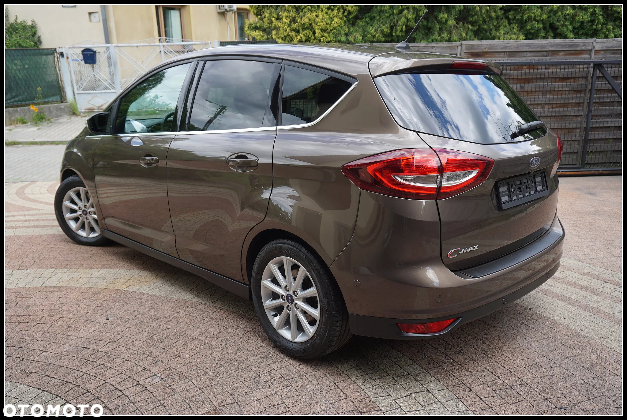 Ford C-MAX 2.0 TDCi Start-Stop-System Titanium - 4
