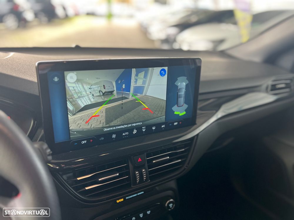 Ford Focus 1.0 EcoBoost MHEV ST-Line X - 10
