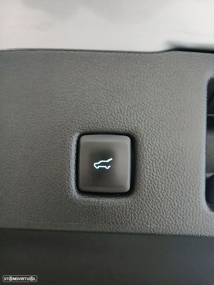 Ford Kuga 1.5 EcoBoost ST-Line - 9