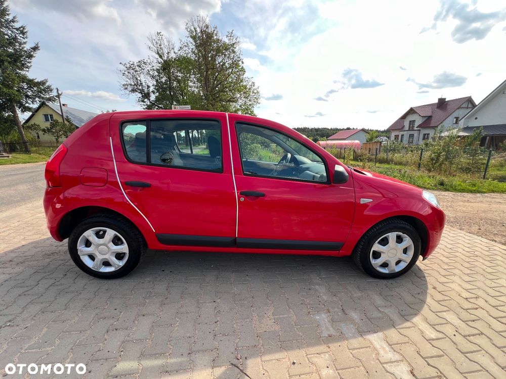 Dacia Sandero - 5