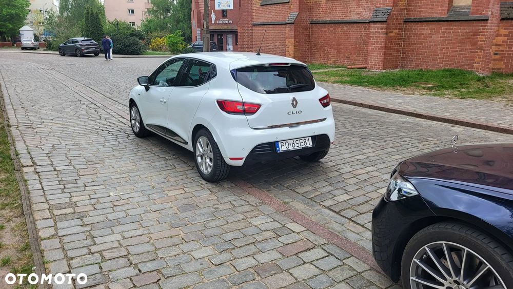 Renault Clio 0.9 TCe Limited - 22