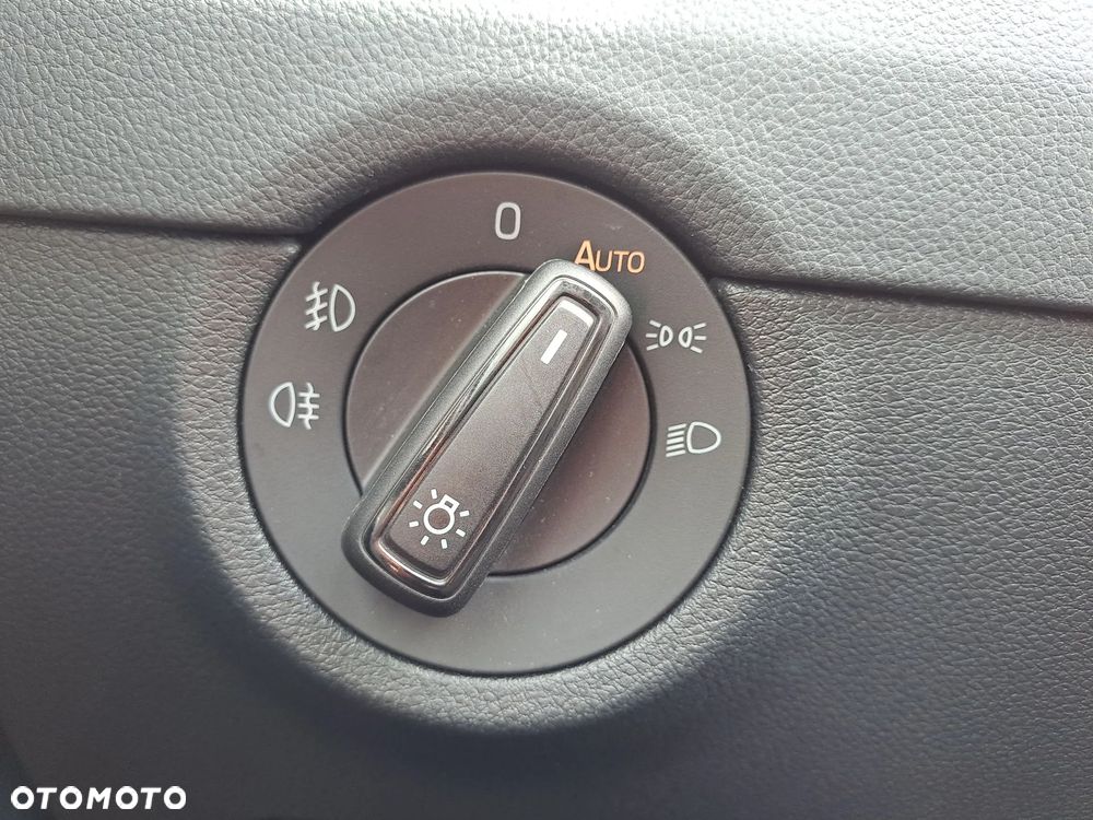 Skoda Octavia 1.5 TSI ACT Active - 16