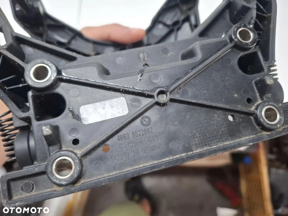STELAŻ MOCOWANIE SZYBY PRZEDNIEJ PRZÓD BMW F900 XR K83 K84 8522882 - 6