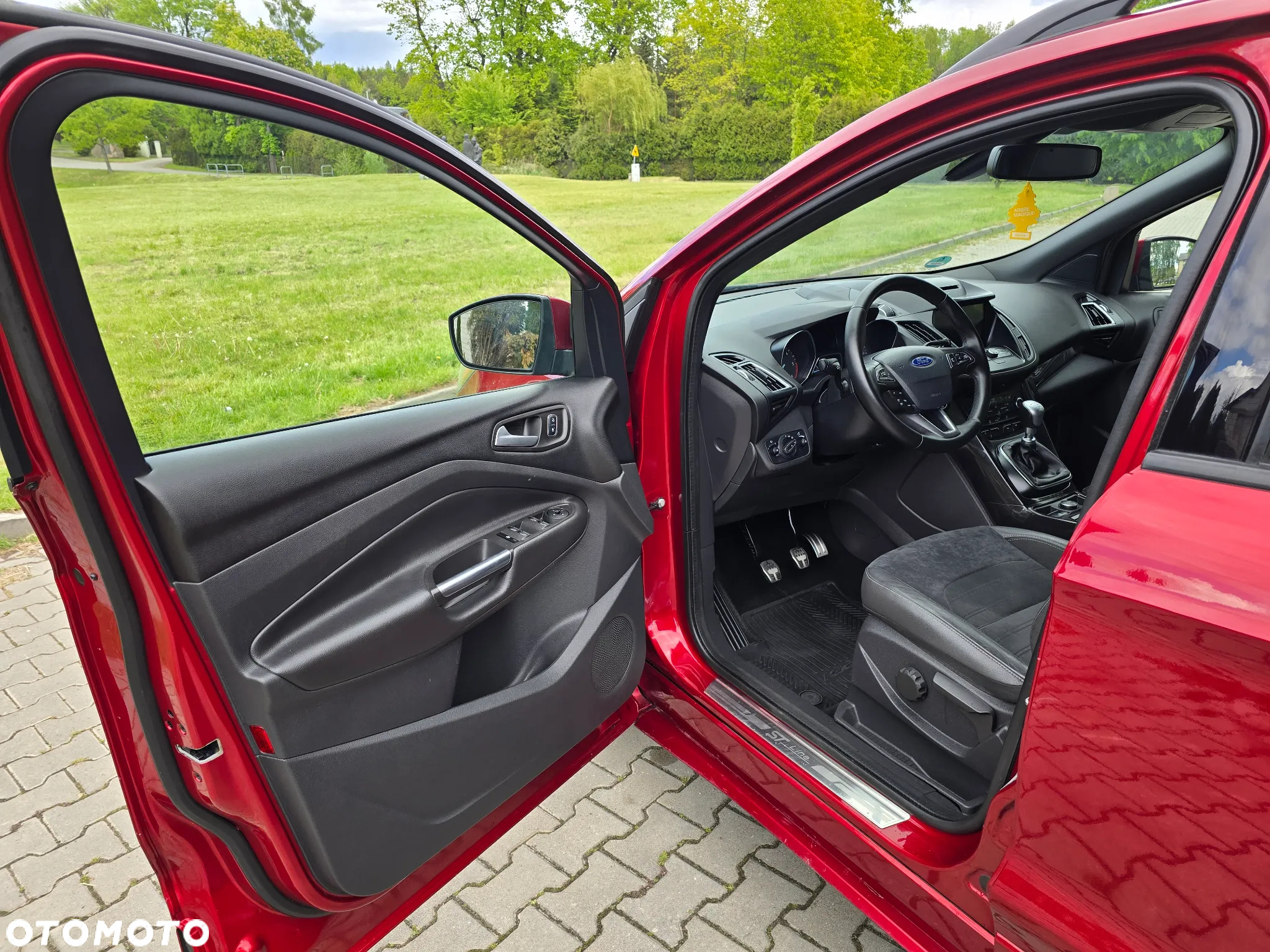 Ford Kuga 2.0 TDCi AWD ST-Line - 8