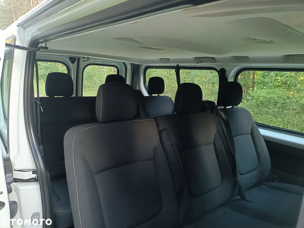 Renault Trafic - 12