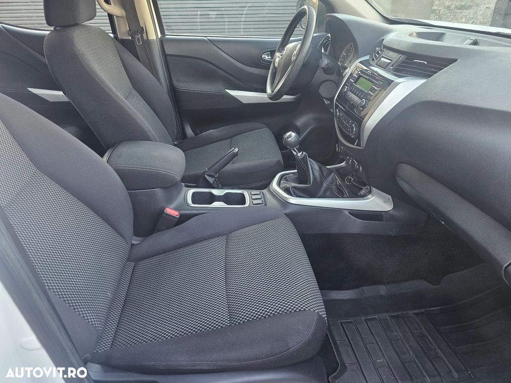 Nissan Navara 2.3 dCi Bi Turbo Double Cab N-Connecta - 14