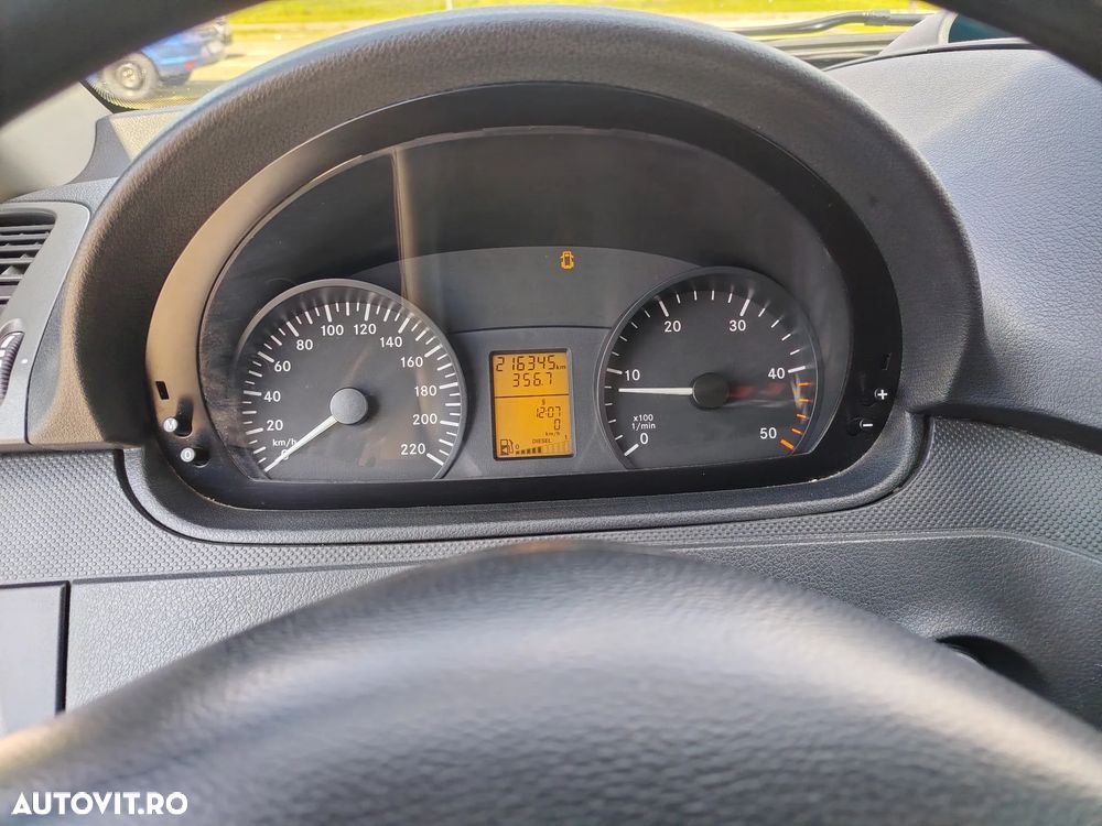 Mercedes-Benz Vito - 14