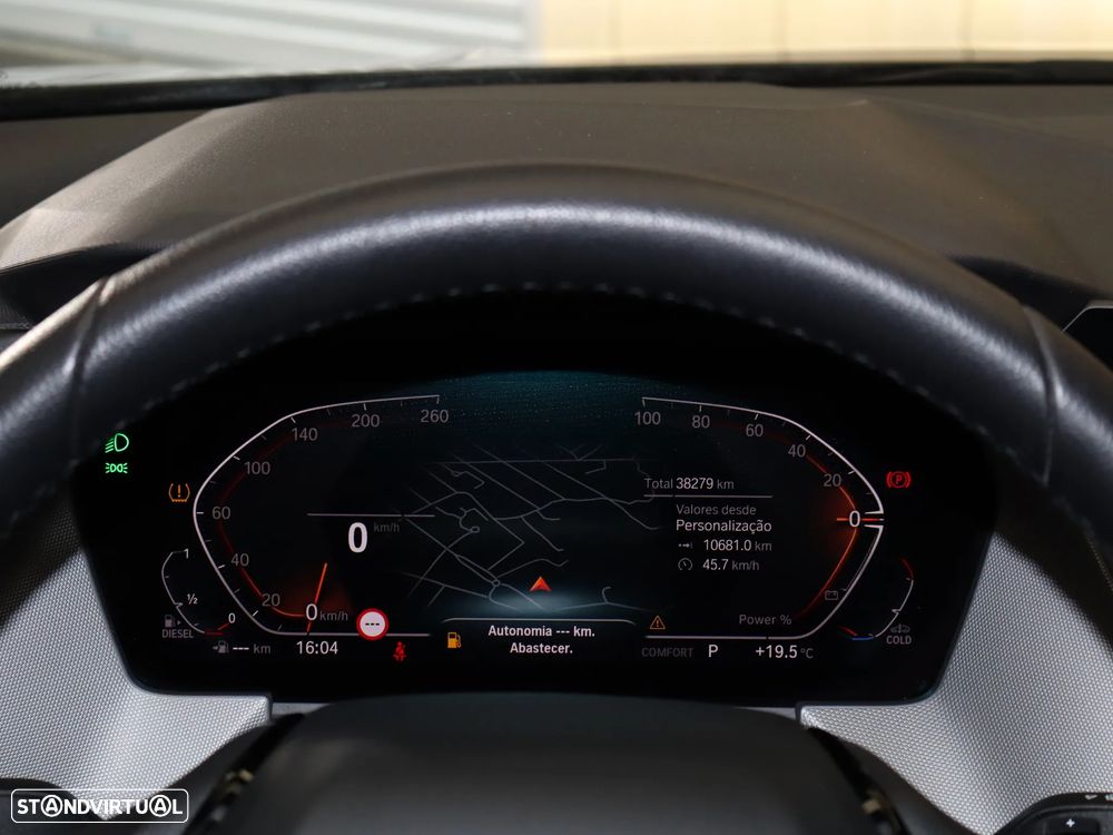 BMW 116 d Auto - 26