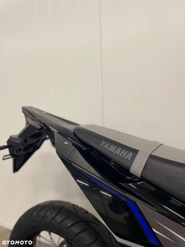 Yamaha WR - 9