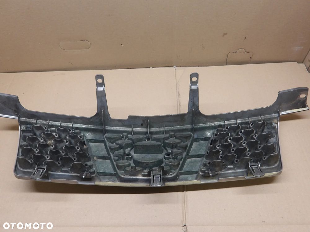 NISSAN X-TRAIL T30 00-07r. GRILL ATRAPA 62310EQ303 - 3