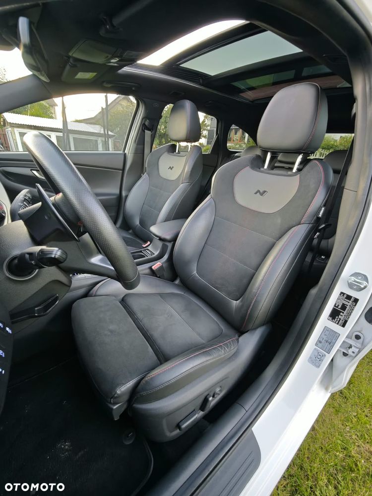 Hyundai i30 1.5 T-GDI 48V-Hybrid DCT N-Line - 25