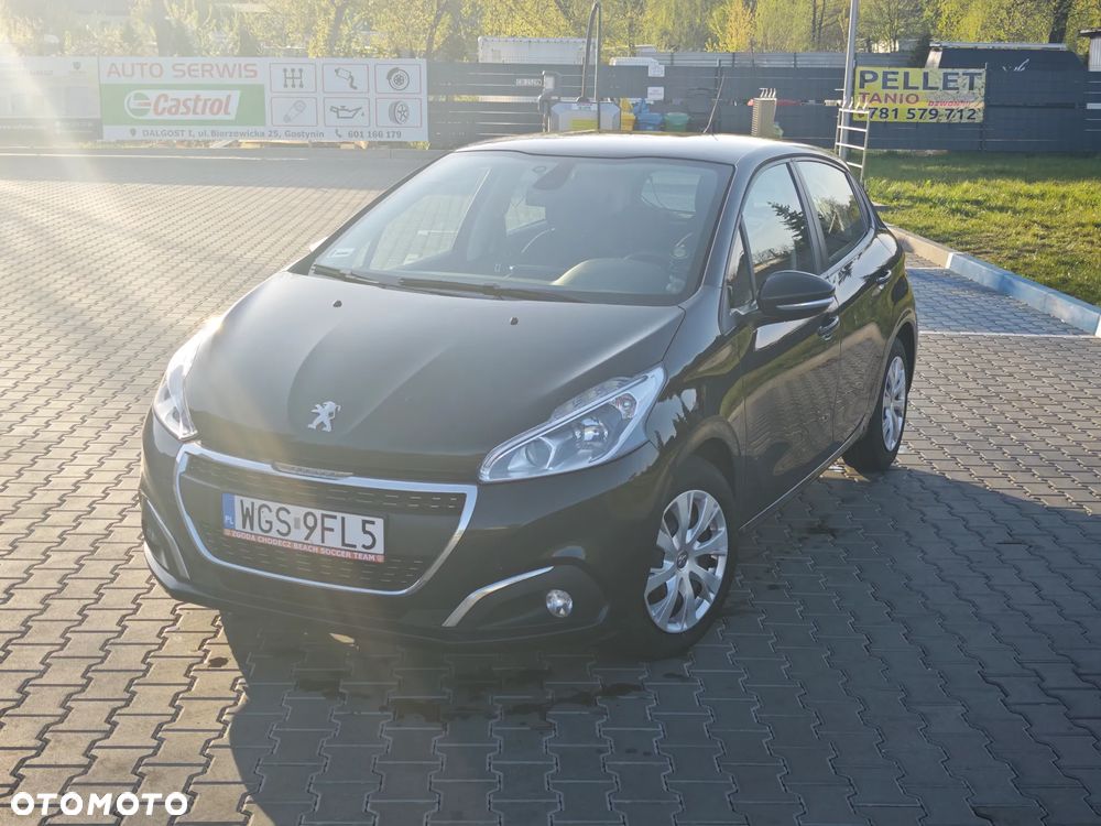 Peugeot 208 - 3