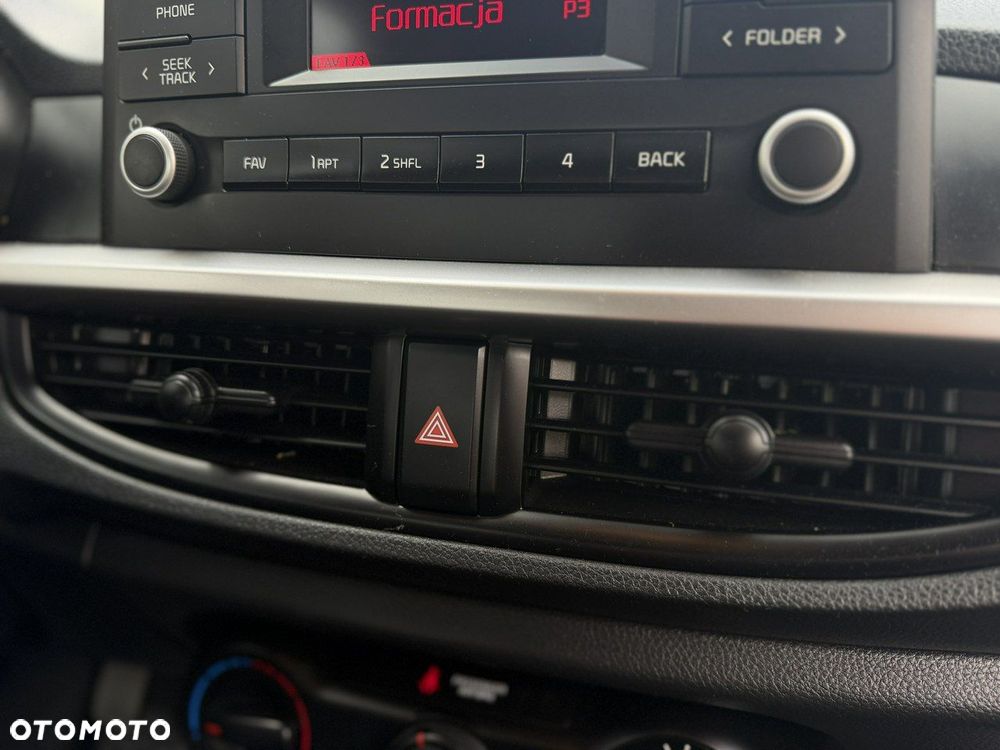 Kia Picanto - 23