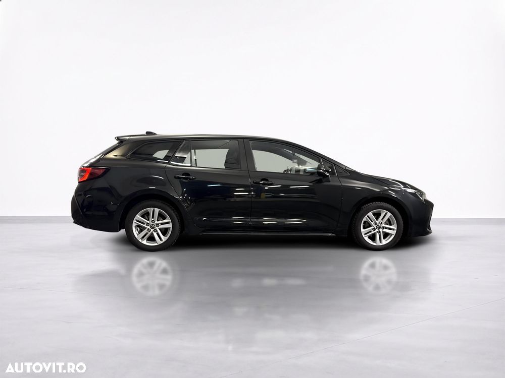 Toyota Corolla - 7