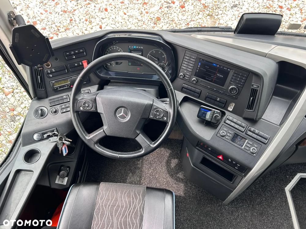 Mercedes-Benz Tourismo - 15