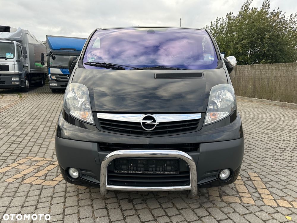 Opel VIVARO TOUR COSMO MULTIVAN - 17