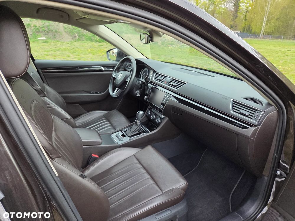 Skoda Superb 1.8 TSI L&K DSG - 14