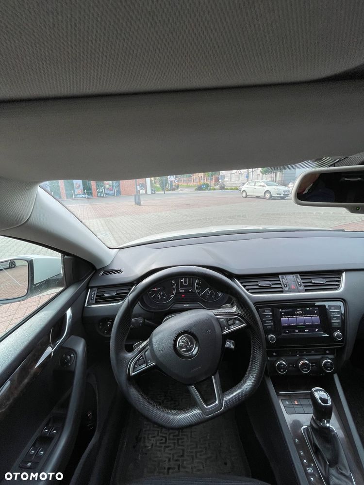 Skoda Octavia 1.6 TDI DPF DSG Sport Edition - 10