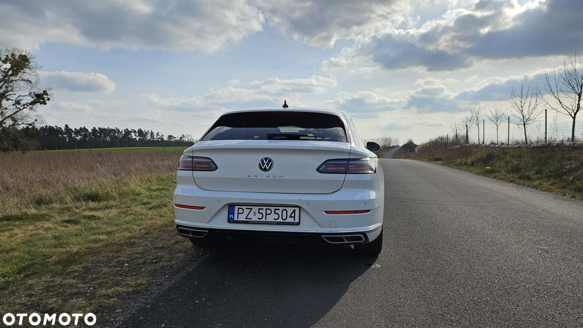 Volkswagen Arteon 2.0 TSI R-Line DSG - 28