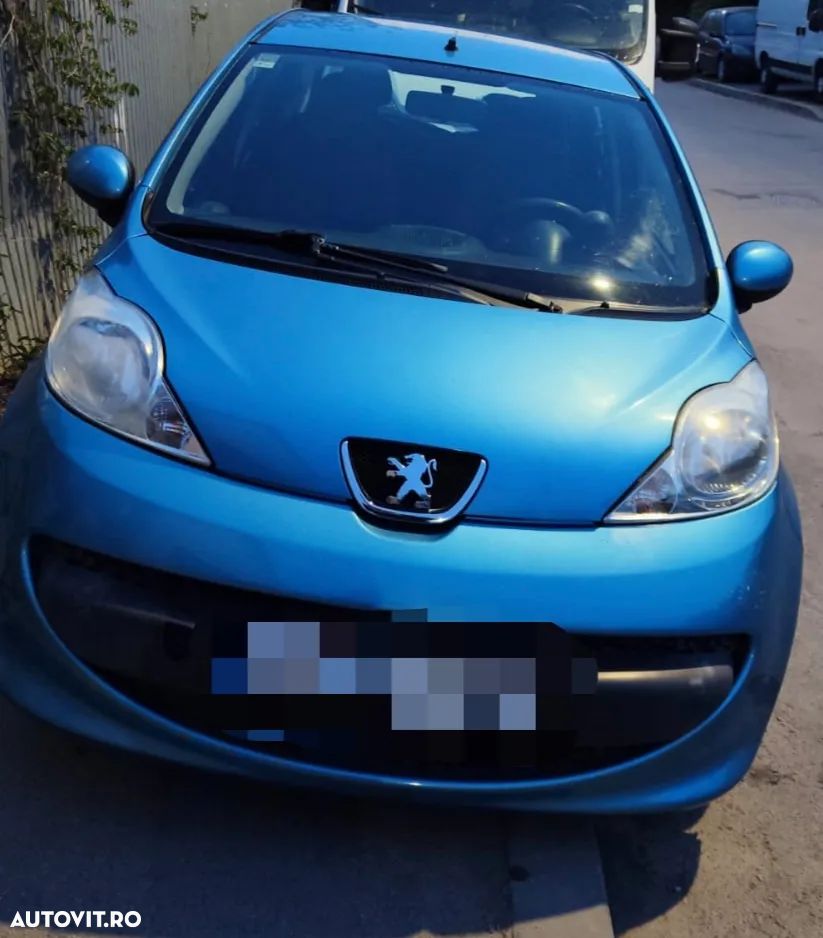Peugeot 107 One 1.0 E - 10