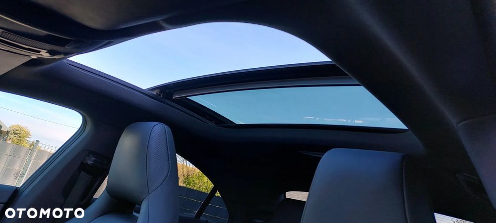 Mercedes-Benz CLA - 35