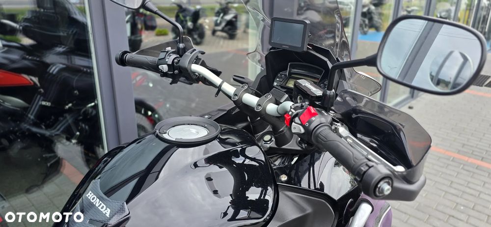 Honda VFR - 14