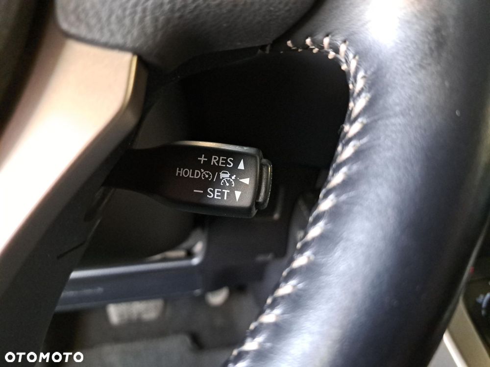 Lexus NX 300h Business Edition AWD - 34