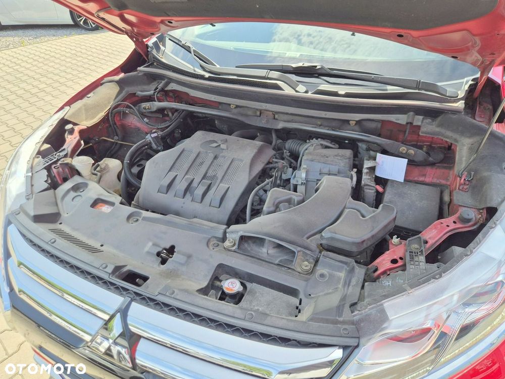 Mitsubishi Eclipse Cross 1.5 T GPF Intense Pro CVT 4WD - 37