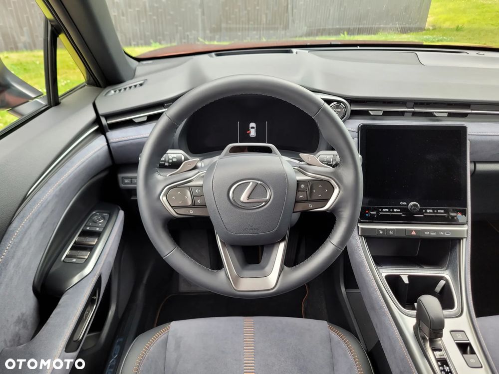 Lexus LBX 1.5 Hybrid Cool - 12
