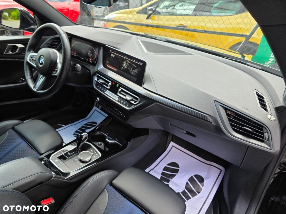 BMW Seria 2 218i M Sport sport - 23