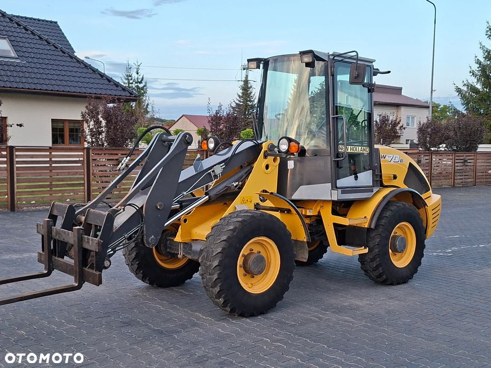 New Holland W70B z Niemiec Łyżka otwierana+Widły - 11
