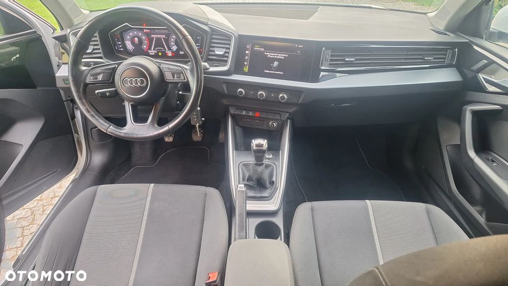 Audi A1 Sportback 30 TFSI - 11