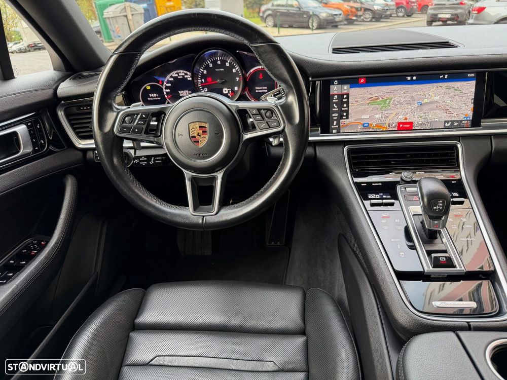 Porsche Panamera Sport Turismo 4 S - 11