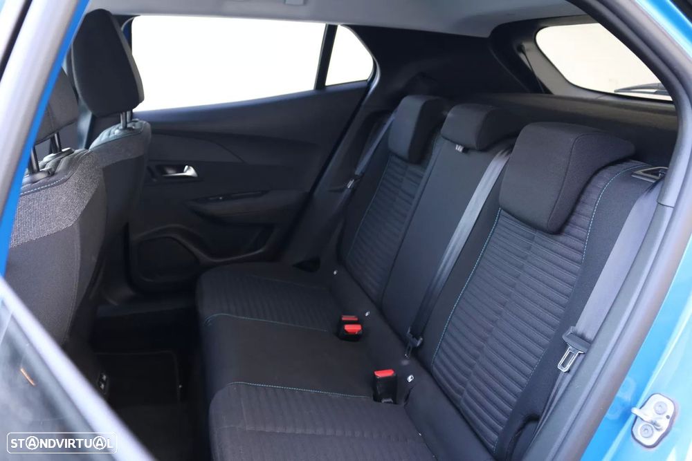 Peugeot e-2008 Style - 10