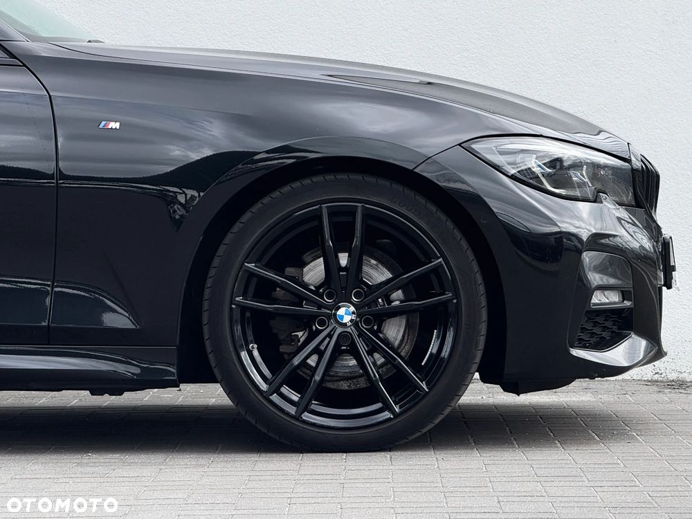 BMW Seria 3 318d Sport Line Shadow - 10