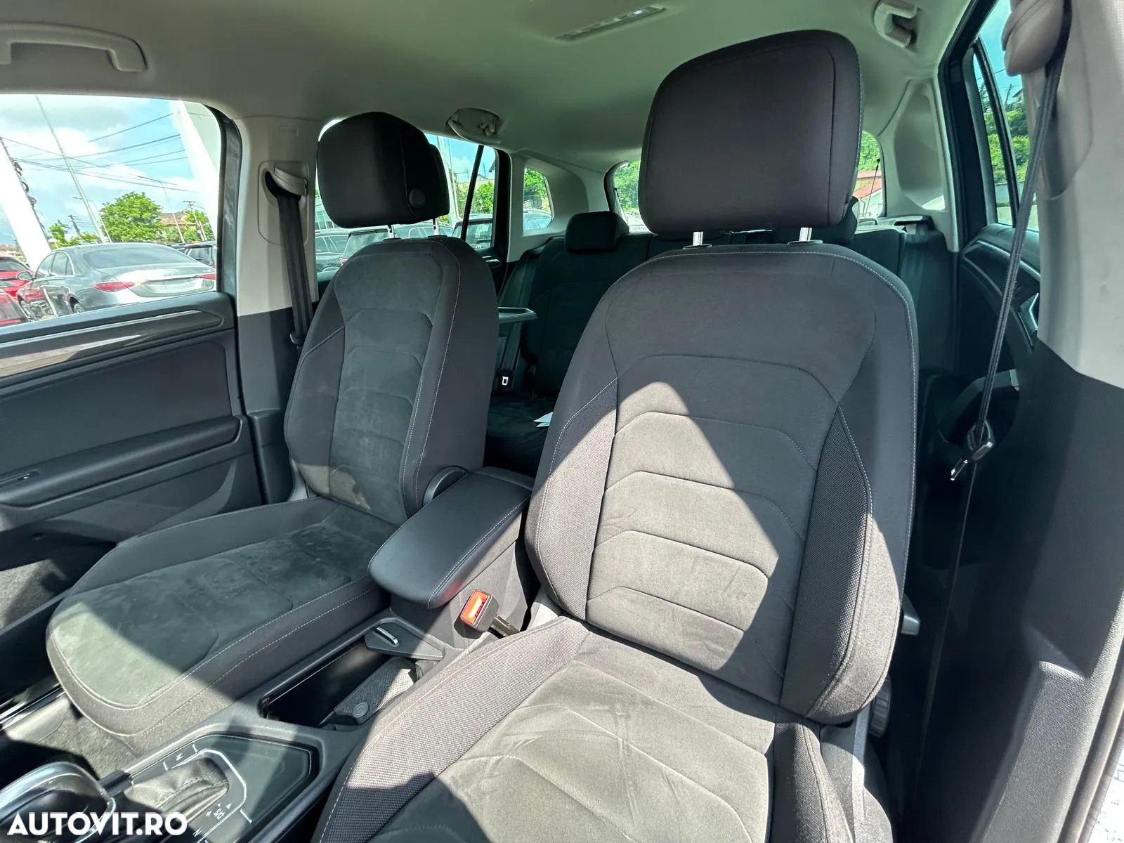 Volkswagen Tiguan - 10