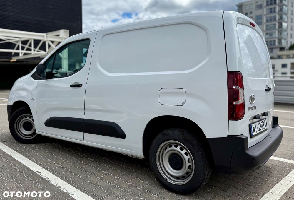 Toyota Proace City D-4D Long 2,3t Active (bryg.) - 3