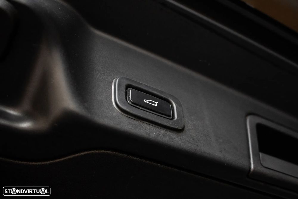 Land Rover Range Rover Evoque D150 R-Dynamic S - 26