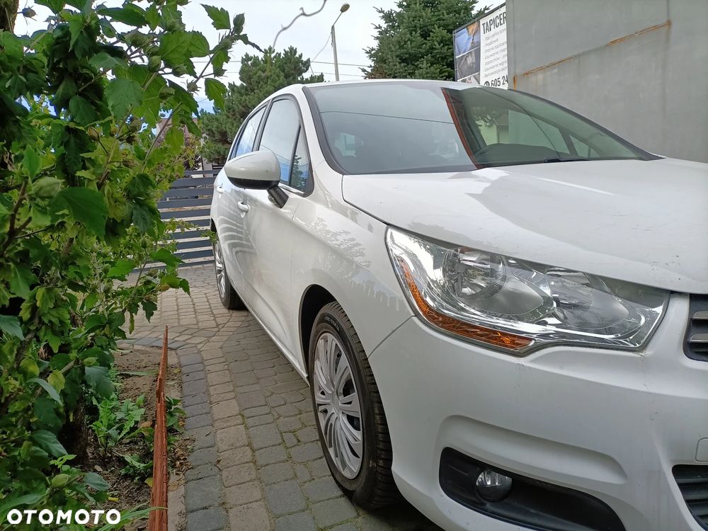 Citroën C4 1.6 HDi Attraction - 4