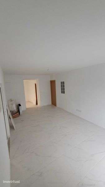 Andar moradia t1 +1 rio tinto Porto - Grande imagem: 4/6