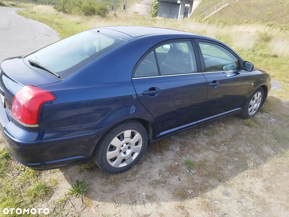 Toyota Avensis 2.0 VVT-i Sol - 6