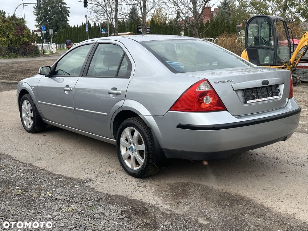 Ford Mondeo - 4