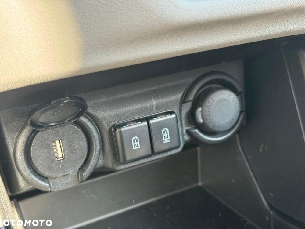 Suzuki Swift 1.2 Dualjet SHVS Premium Plus CVT - 19