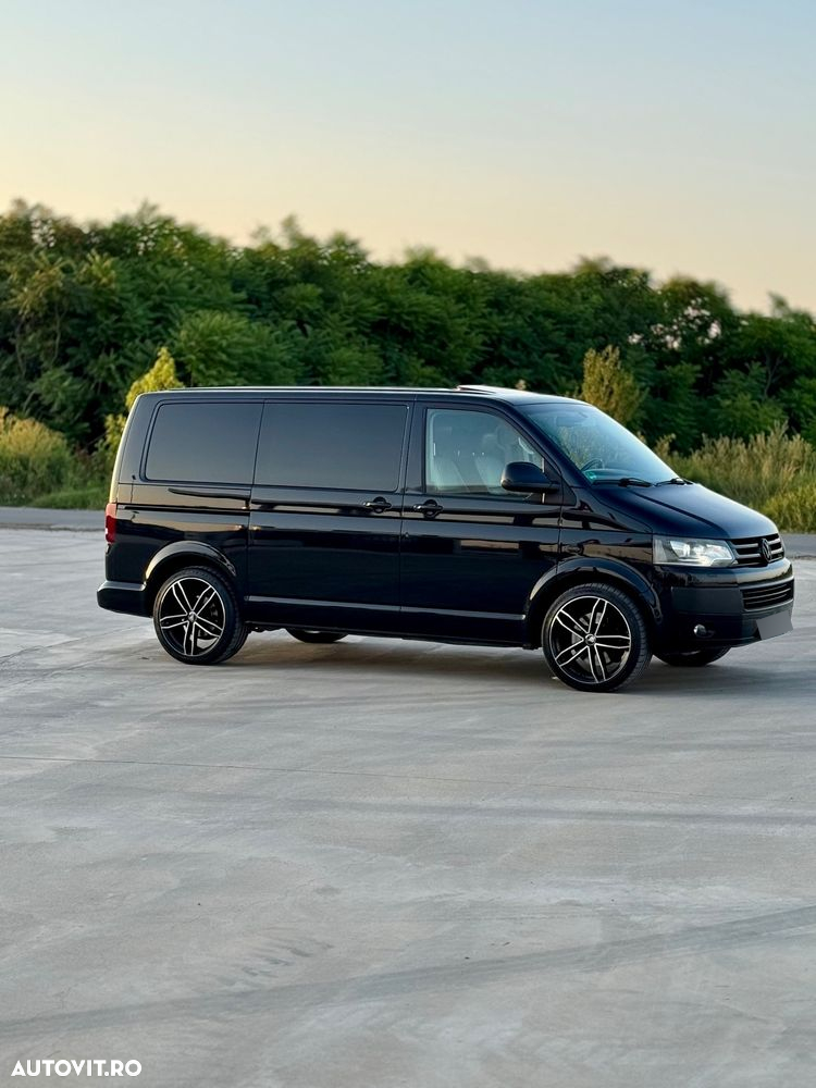 Volkswagen Multivan - 20