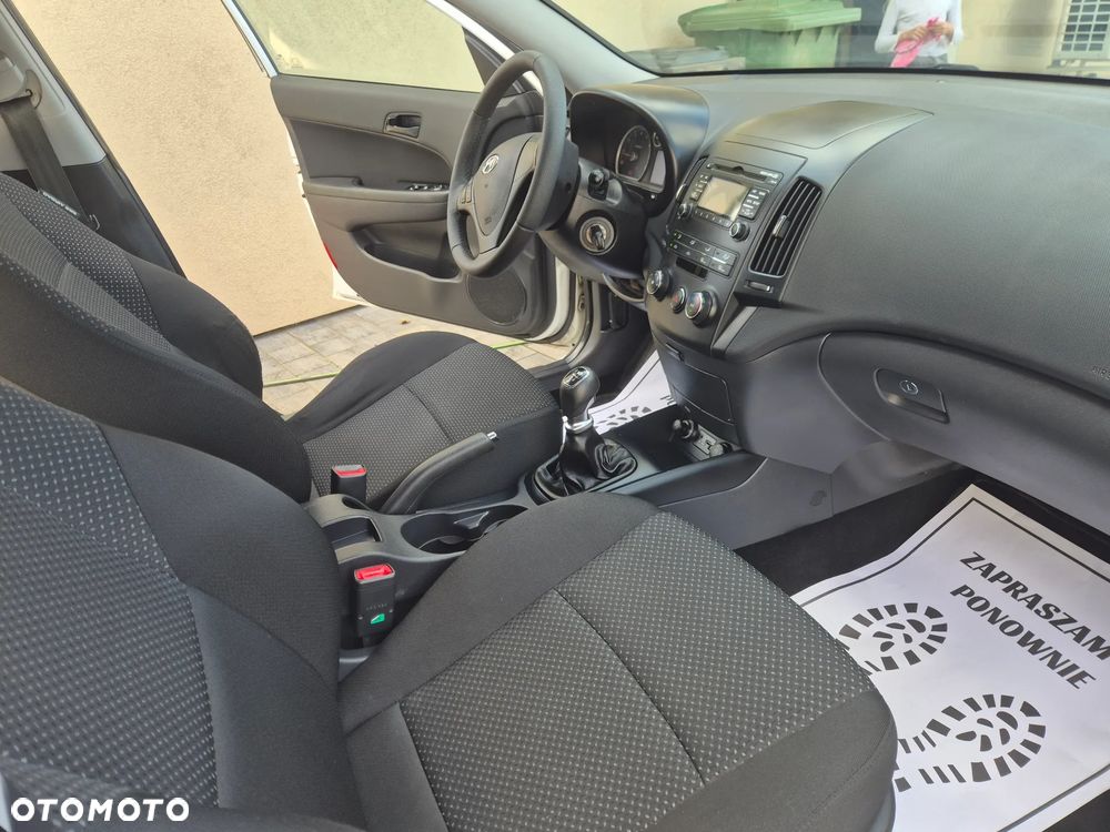 Hyundai i30 1.4 Comfort - 22