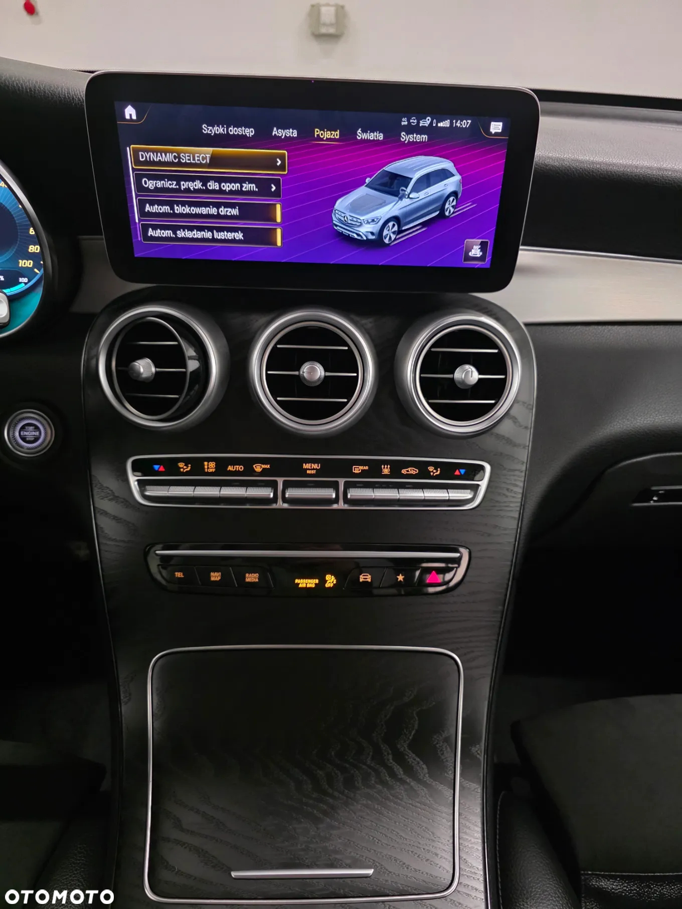 Mercedes-Benz GLC 220 d 4Matic 9G-TRONIC AMG Line Plus - 16